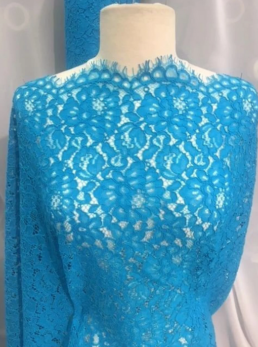 Lace Long Cape Carpatina
