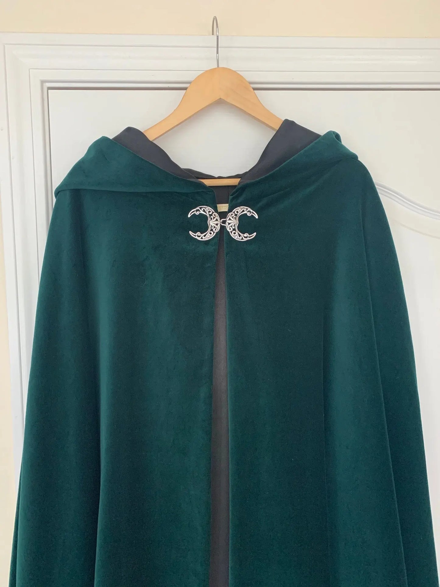 Green Velvet Cloak Carpatina