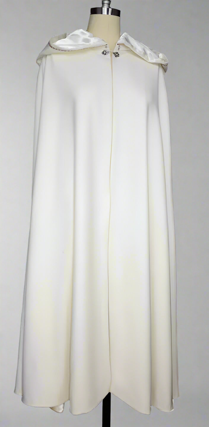 Ivory Wool Wedding Cloak Carpatina