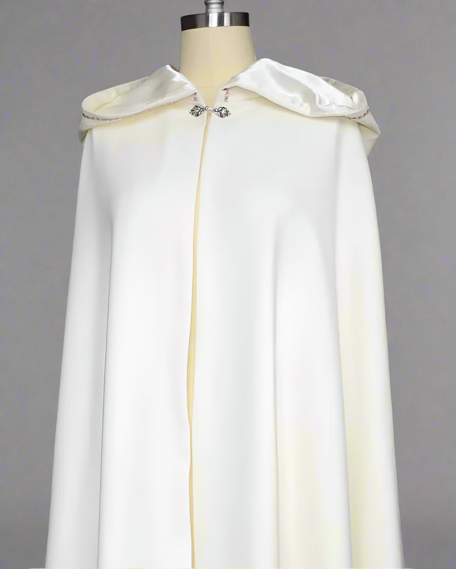 Ivory Wool Wedding Cloak Carpatina