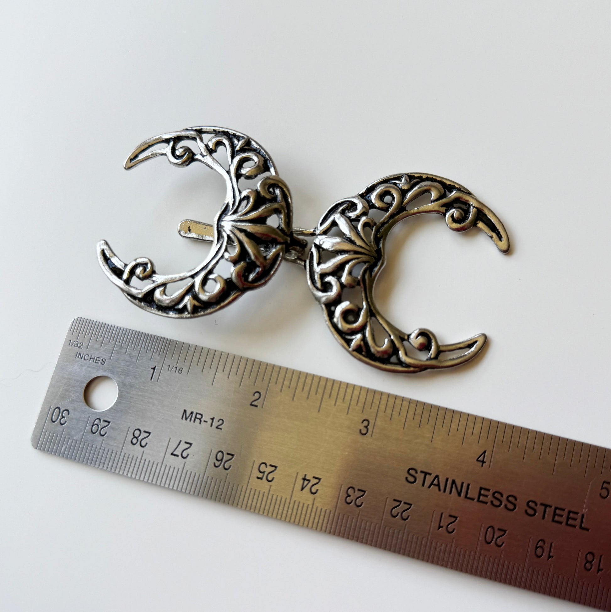 Metal Clasps for Cloaks Carpatina