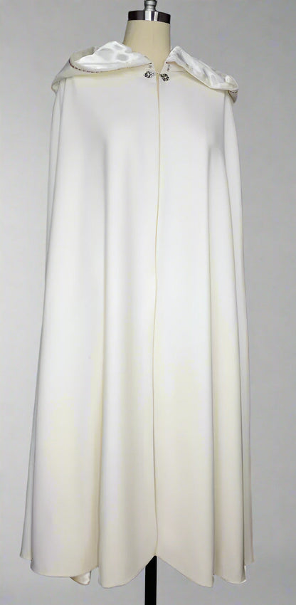 Ivory Wool Wedding Cloak Carpatina